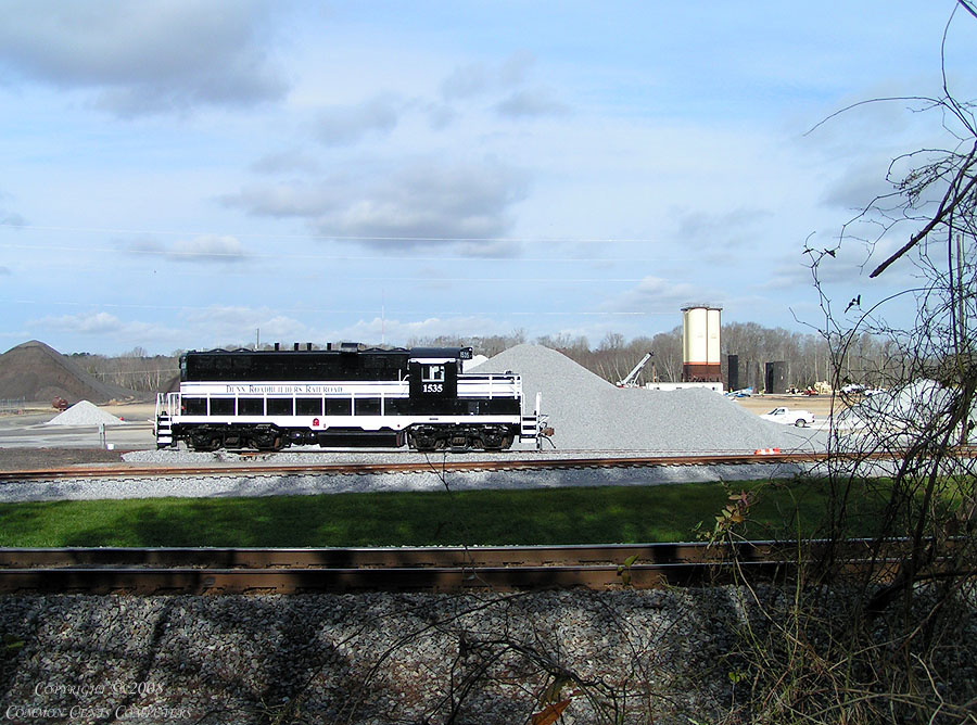 EMD GP 10 - rebuilt and ready for work. 