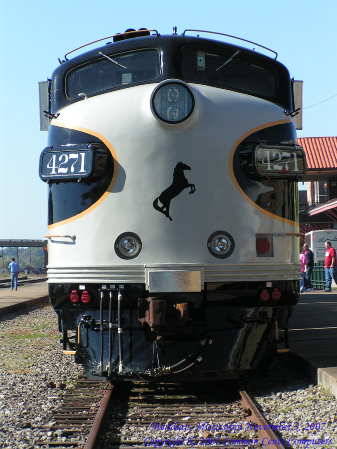 Norfolk Southern 7271 Nose on - Meridian, MS 2007