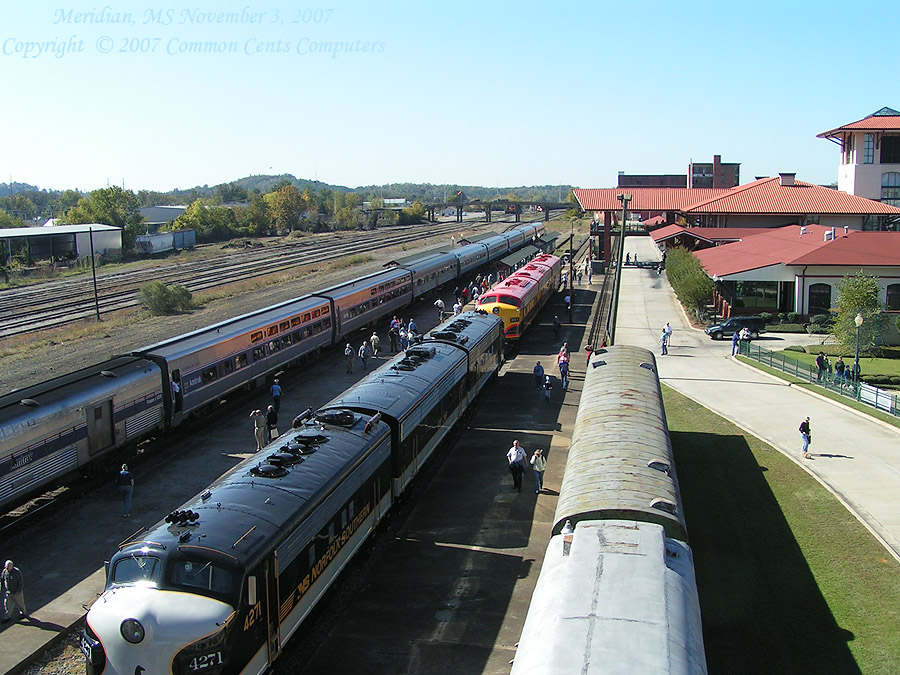 Meridian, MS Union Station 11/2007 Amtrak, Kansas City Southern F Units KCS 1 and KCS 2; and Norfolk Southern F Units 4270 and 4271 and Amtrak all in one shot. 