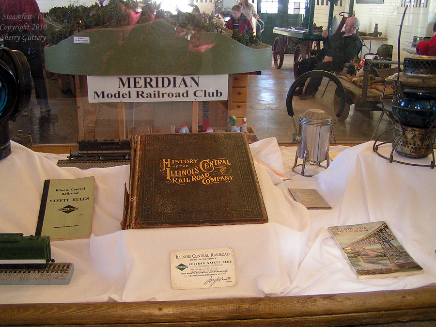 Queen and Crescent displays - Railfest Meridian, MS 2010