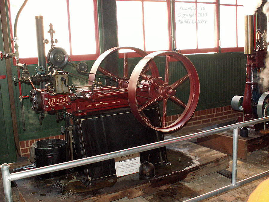 Long time resident of the museum is hooked up and running -  Soule Live Steam Festival Meridian, MS 2010