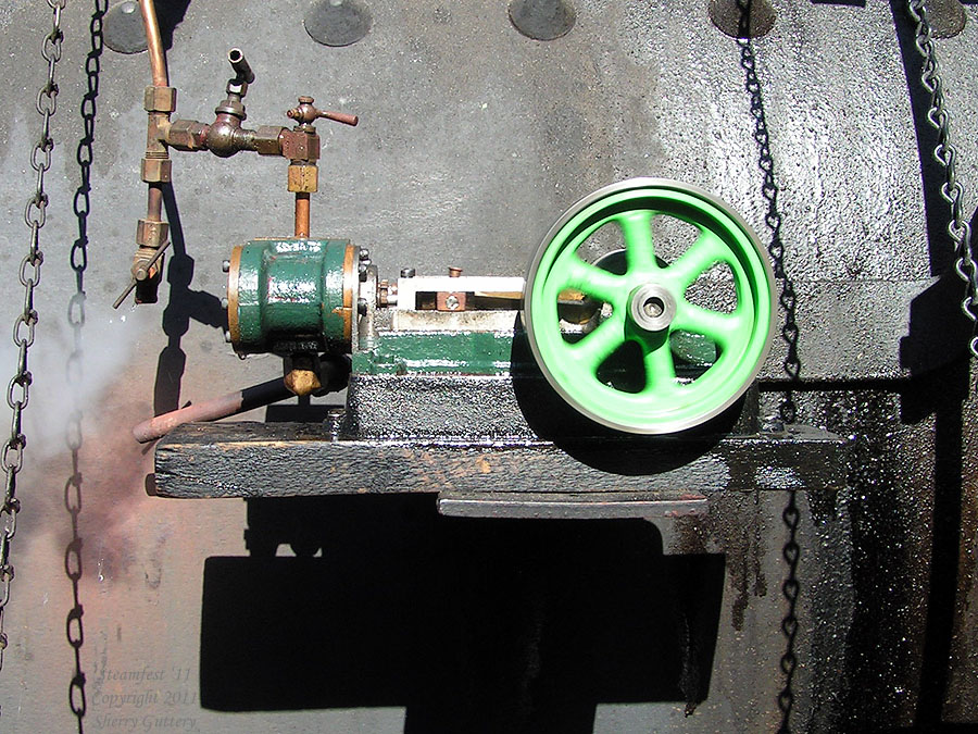 Model steam engine mounted on Frick Steam Engine -  Soule' Steamfest 2011