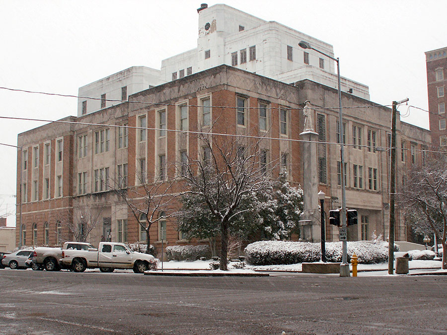 Rare snow fall/accumulation Meridian, MS