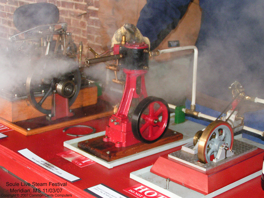 Miniature Engines - Soule Live Steam Festival Meridian, MS 2007