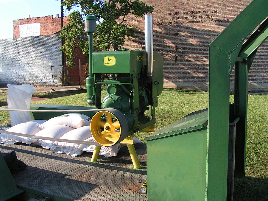 John Deere Pony Engine - Soule Live Steam Festival Meridian, MS 2007